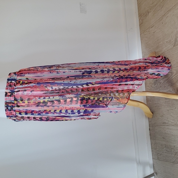 Roxy Skirt - Size Medium - Picture 2 of 11